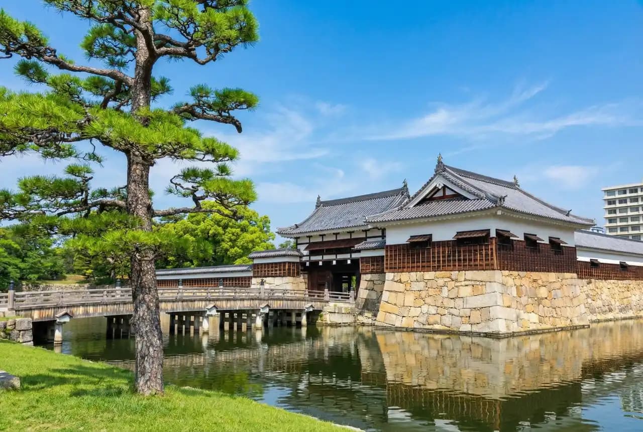 historia del castillo de Hiroshima